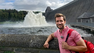 Urlaub am Wasser? Da hat das Sauerland einiges zu bieten. Daniel Aßmann erlebt jede Menge Abenteuer rund um die großen Stauseen. | Bild: BR/WDR/Bavaria Entertainment GmbH