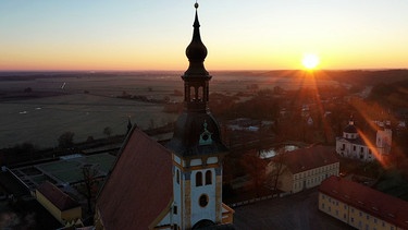 Sonnenaufgang über der barocken Klosteranlage in Neuzelle. | Bild: RBB/Michael Lietz