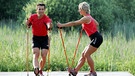 Nordic Walking mit Peter Schlickenrieder. | Bild: BR/PSE Film + Video GmbH/Sammy Minkoff