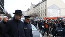 13.02.2025, Bayern, München: Bayerns Ministerpräsident Markus Söder (CSU) am Einsatzort. In der Münchner Innenstadt ist ein Fahrzeug in eine Menschengruppe gefahren. Foto: Tizian Gerbin/dpa +++ dpa-Bildfunk +++ | Bild: dpa-Bildfunk/Tizian Gerbin