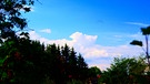 Die Wolke hat eine Form wie ein Tier oder kommt ein Gewitter? | Bild: Erhard Wolz, Kirchheim, 18.06.2023