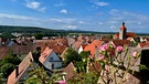 Über den Dächern von Abenberg. Diesen Blick über Abenberg hat man von der Burg Abenberg. | Bild: Kerstin Mahr, Wassermungenau, 09.06.2024