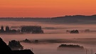 Zauberhafter Nebel mit Himmelsfarben noch vor Sonnenaufgang. | Bild: Simone Leidel, Markt Berolzheim, 18.07.2024
