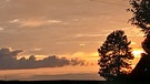 Jeden Tag schöner: Was ein herrlicher Sonnenuntergang in Richtung Neuststadt a.d. Aisch. | Bild: Sigrid Werner, Neustadt a.d. Aisch, 19.07.2024