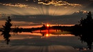 Stimmungsvoller Sonnenuntergang am Main. | Bild: Karl Schönherr, Marktbreit, 06.09.2024