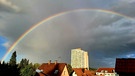 Nach Regen, kommt Sonnenschein oder auch ein Regenbogen. Ein wunderschöner Regenbogen. Aufgenommen in Alterlangen. | Bild: Anna Schmidt, Erlangen, 29.09.2024