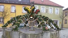 Osterbrunnen auf dem Marktplatz 2013 | Bild: Josef Madl