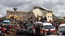 Rettungsfahrzeuge vor eingestürzter Schule | Bild: Bayerischer Rundfunk 2024