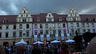 Dunkle Wolken über Schloss Emmeram | Bild: Bayerischer Rundfunk 2024