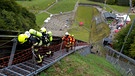 Feuerwehrler beim Training für Schanzenlauf in Oberstdorf | Bild: Bayerischer Rundfunk 2023