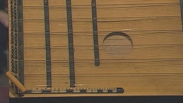 Kunst und Krempel, Sendung vom 30.06.2012, Schwedische Zither | Bild: Bayerischer Rundfunk