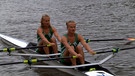 Zwillinge im Boot | Bild: Bayerischer Rundfunk 2023