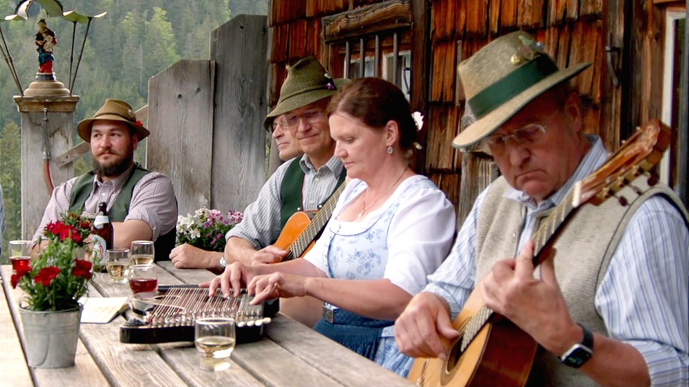 Die Almleitnmusi: Berchtesgadener Landler | BR Heimat - Zsammg'spuit ...