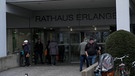 Rathaus Erlangen | Bild: Bayerischer Rundfunk 2025