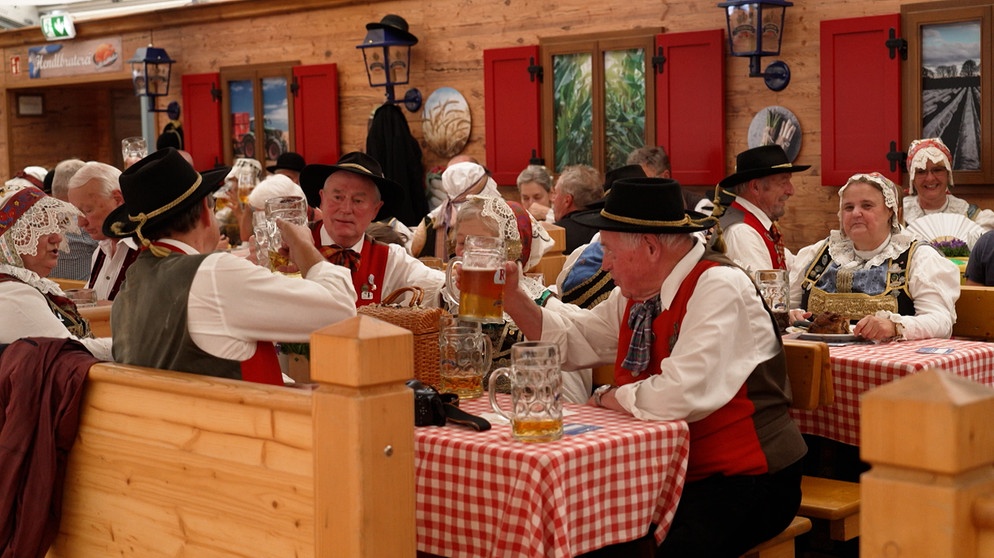 Tradition Gäubodenvolksfest in Straubing ist worden BR