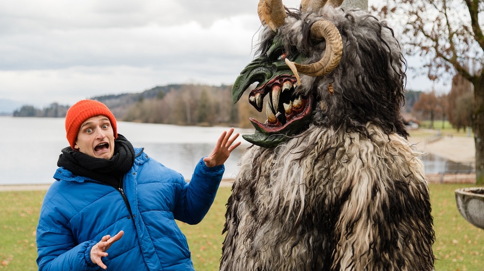 Der Geister-Check / In Waging am See lernt Julian einen besonderen Geister-Brauch kennen: die Geistervertreibung der Perchten. | Bild: BR/megaherz gmbh/Hans-Florian Hopfner