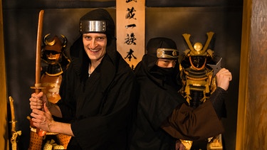 Abenteuer Japan - Der Film | Julian beim Ninjutsu-Training. So heißt die  Kampf- und Schleichkunst der Ninja. | Bild: BR | megaherz gmbh | Hans-Florian Hopfner