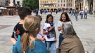 MünchenHören 2024: Grundschule an der Herrnstraße - bei der Umfrage auf dem Marienplatz. | Bild: BR | Silke Wolfrum