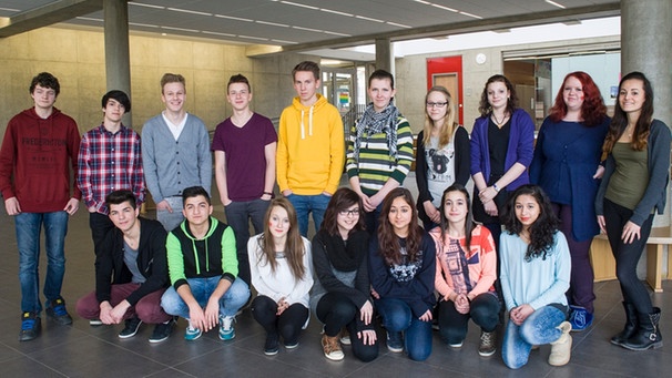 Die Schüler der Klasse M9 der Gutenbergschule Rehau | Bild: BR / Sabine Felber 