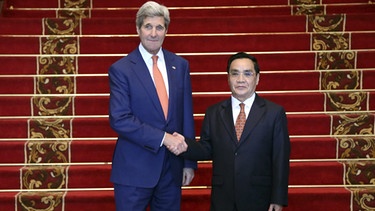 Treffen US-Außenminister John Kerry mit Laos Premierminister Thongsing Thammavong | Bild: picture-alliance/dpa