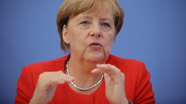 Angela Merkel bei ihrer Sommer-PK | Bild: picture-alliance/dpa