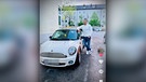 Der Tatverdächtige Farhad N. neben dem Tatfahrzeug. Es sind Aufnahmen vom vergangenen Jahr.  | Bild: TikTok