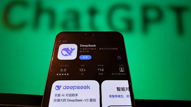 DeepSeek R1 - wie gut ist das neue chinesische KI-Modell? | Bild: picture alliance / CFOTO | CFOTO