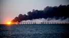 Explosion auf der Krim-Brücke | Bild: picture alliance / AA | Vera Katkova