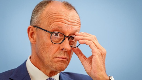 27.08.2024, Berlin: Friedrich Merz, CDU-Bundesvorsitzender und Unionsfraktionsvorsitzender, gibt eine Pressekonferenz nach dem Treffen mit Bundeskanzler Scholz und zu Konsequenzen nach dem Anschlag von Solingen. Foto: Kay Nietfeld/dpa +++ dpa-Bildfunk +++ | Bild: dpa-Bildfunk/Kay Nietfeld