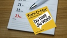 Auf einem Kalender befindet sich ein Kugelschreiber mit einem Flyer des Wahl-O-Mat (Symbolbild). | Bild: pa/ZB/Sascha Steinach