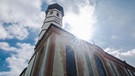 Die sanierte Stiftskirche Beuerberg.  | Bild: BR