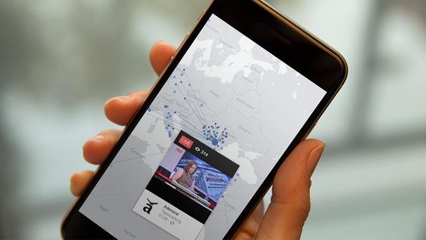 Facebook Livestream Screenshot | Bild: colourbox/Montage BR