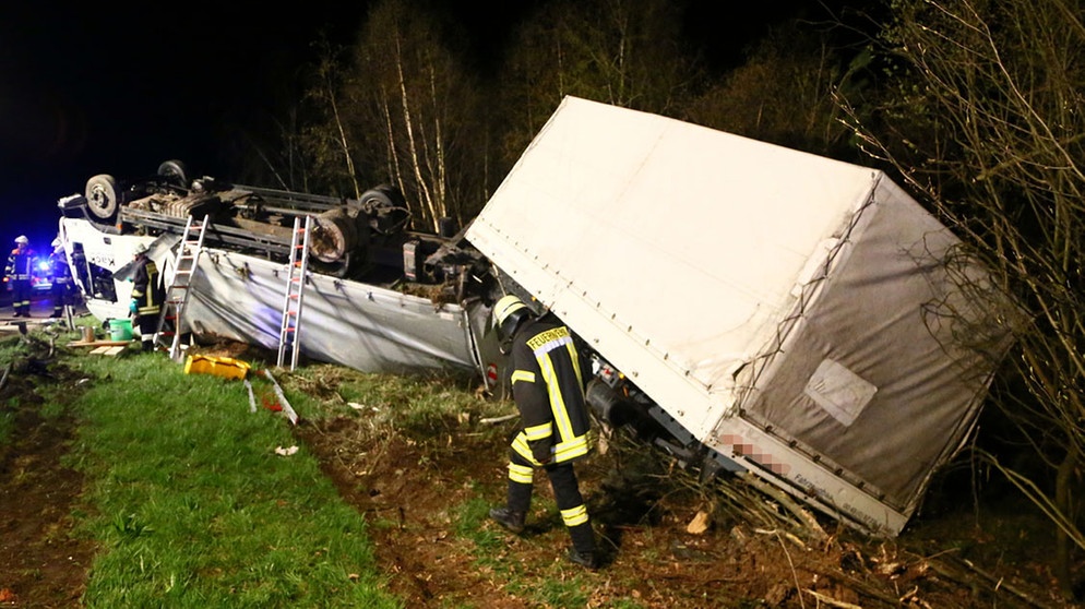 Marktheidenfeld Lkw Uberschlagt Sich A3 Komplett Gesperrt Unterfranken Br24 Br De