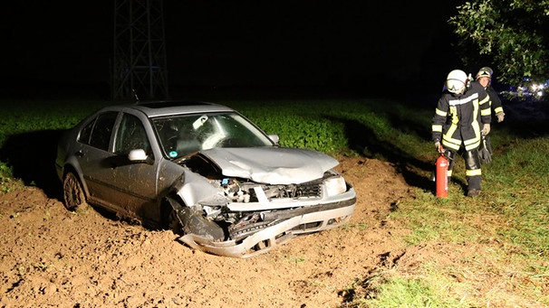 grosseinsatz in grosswallstadt mehrere unfalle auf der b469 unterfranken br24 br de