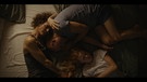 Bibi (Bibiana Beglau), Andreas (Christian Berkel) und Stella (Stella Kann, unten) liegen im Bett und versuchen zu schlafen. | Bild: BR/Arte/Claussen+Putz Filmproduktion GmbH/Julian Krubasik