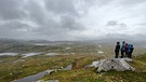 Der anstrengende Aufstieg hat sich gelohnt: Ausblick auf Sirgudshedlar. | Bild: BR/Bewegte Zeiten Filmproduktion GmbH/Megan Ehrmann