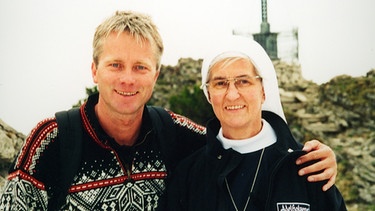 Werner Schmidbauer und Schwester Theodolinde | Bild: BR