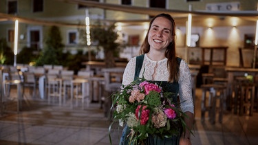 Die 16. Staffel der Landfrauenküche, 8. Das Finale bei Lucki Maurer: Die Siegerin Magdalena Kaiser aus Mittelfranken | Bild: BR/megaherz gmbh/Philipp Thurmaier