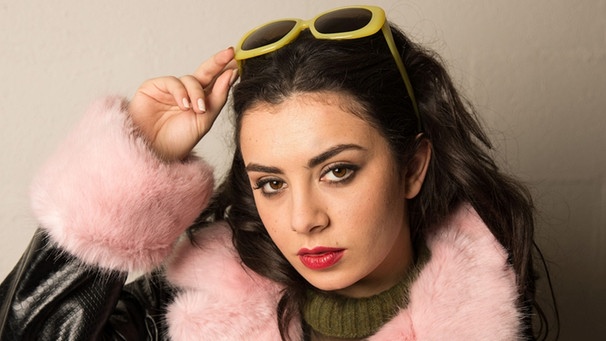 "Vroom Vroom": Charli XCX Gibt Neuen Song Zum Besten | Aktuelles | PULS