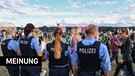 Polizisten auf Musik Festival | Bild: picture-alliance/dpa