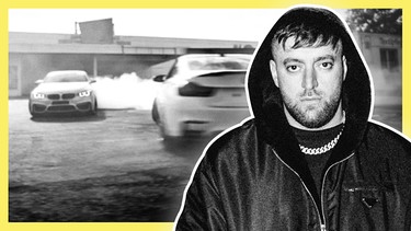 Im Hintergrund sieht man zwei Autos. Rechts im Vordergrund den Rapper KC Rebell | Bild: BR