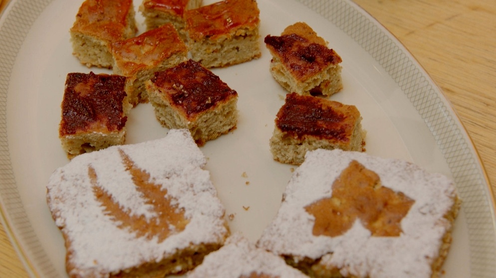 Adventliche Rezepte Kartoffel Lebkuchen Und Apfel Zimt Schnitten Querbeet Br Fernsehen Fernsehen Br De