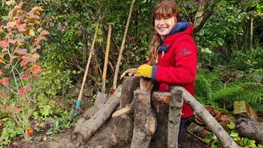 Käferkeller bauen im Querbeet-Garten mit Sabrina NItsche | Bild: Tobias Bode