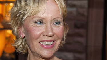 Agnetha Fältskog 2009 auf einer Shoperöffnung eines Modegeschäfts | Bild: picture-alliance/dpa