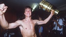 Lothar Matthäus mit dem DFB-Pokal 1986 | Bild: picture-alliance/dpa