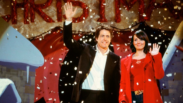 Szenenbild aus dem Film "Tatsächlich Liebe" mit Hugh Grant und Martine McCutcheon. | Bild: mauritius images / Moviestore Collection Ltd / Alamy / Alamy Stock Photos