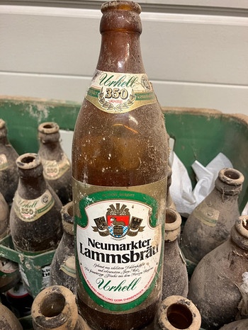 Eine beinahe 50 Jahre alte Bierflasche | Bild: Neumarkter Lammsbräu / Heinz Kühnlein