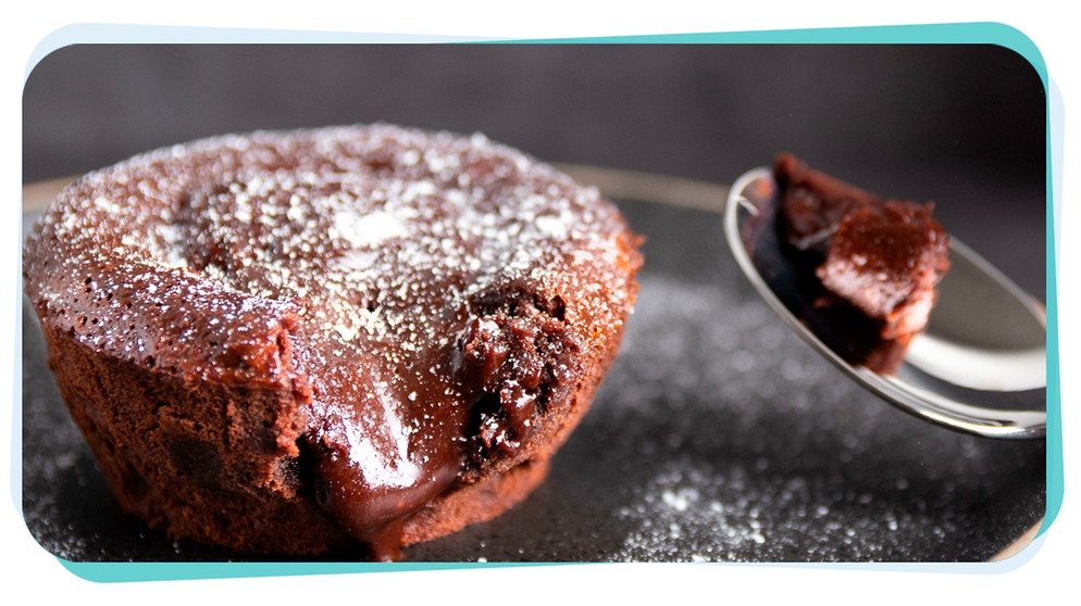 Lava Cake: Rezept für Schokoküchlein mit flüssigem Kern | Bayern 1 ...