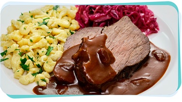 Sauerbraten mit Beilagen in einem Rahmen | Bild: mauritius images / Kyoko Uchida / Alamy / Alamy Stock Photos