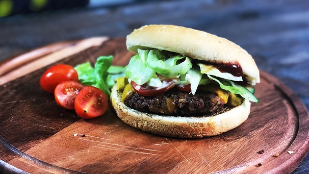 Betrouwbaar Oneerlijk hop Vegetarische Burger: Fleischlose Burger Patties im Test | Bayern 1 | Radio  | BR.de